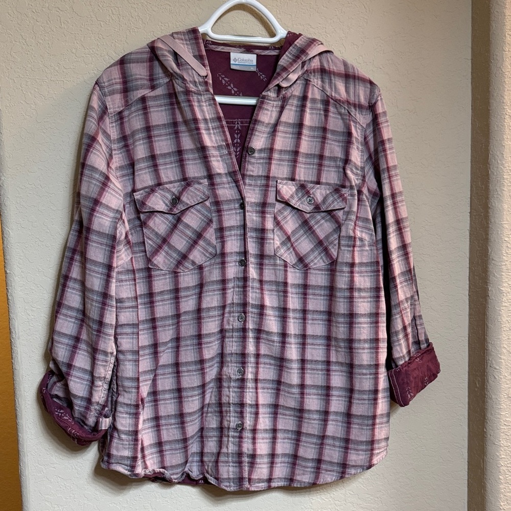 Columbia Women's Hooded Plaid Shirt - Burgundy and Gray Size XL